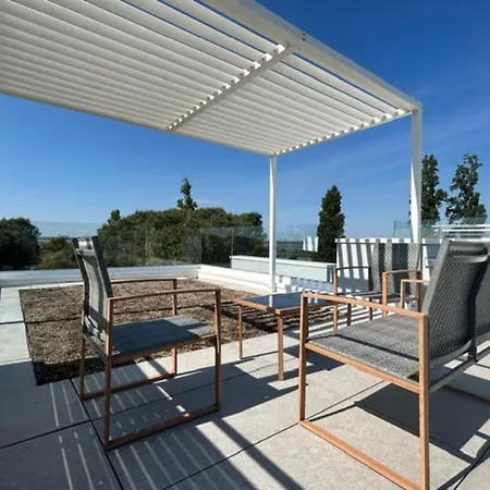 Stunning With Pool And Lagoon View Willa Albarella Island