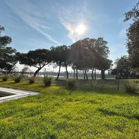 Stunning With Pool And Lagoon View *